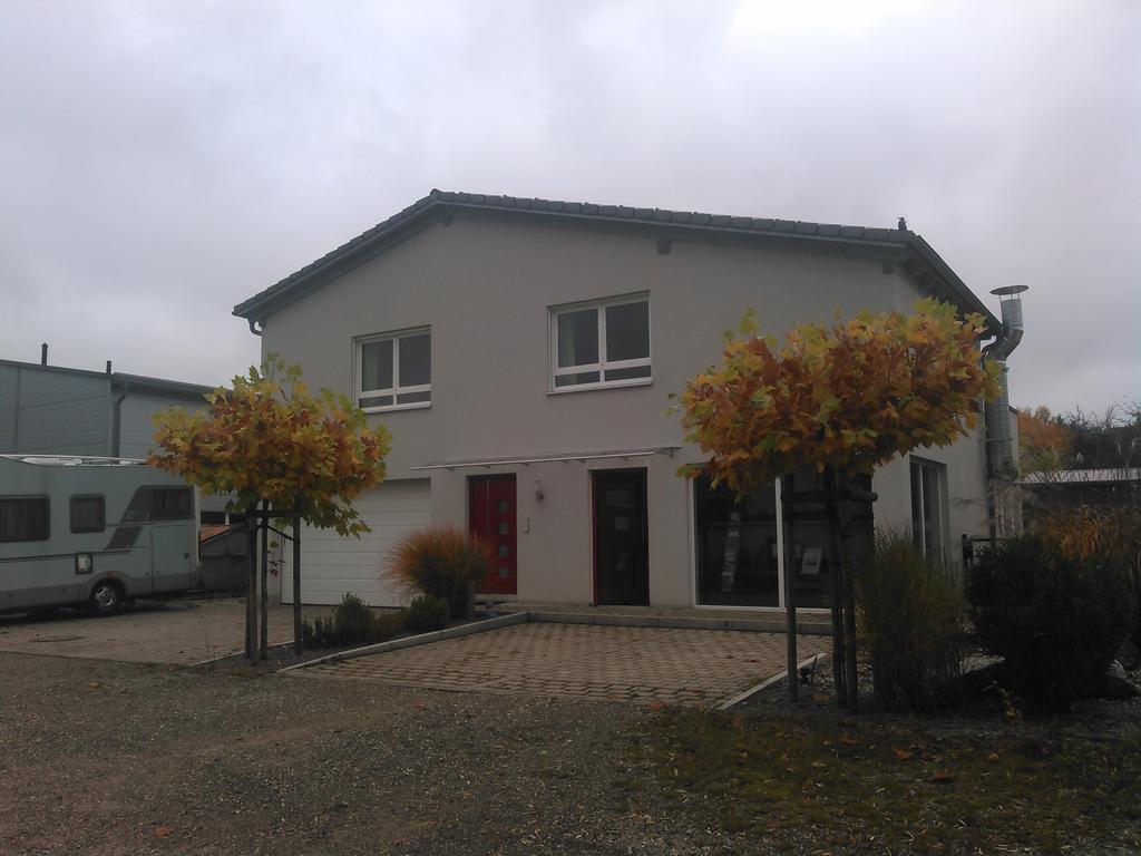 Ferienwohnung Zum Kletterturm Kaufbeuren Exteriör bild