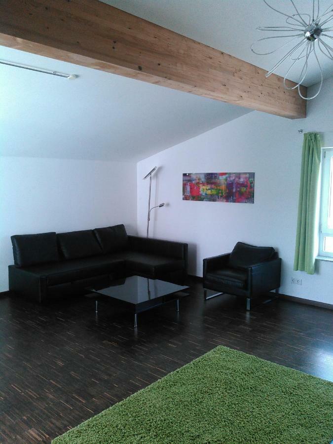 Ferienwohnung Zum Kletterturm Kaufbeuren Exteriör bild